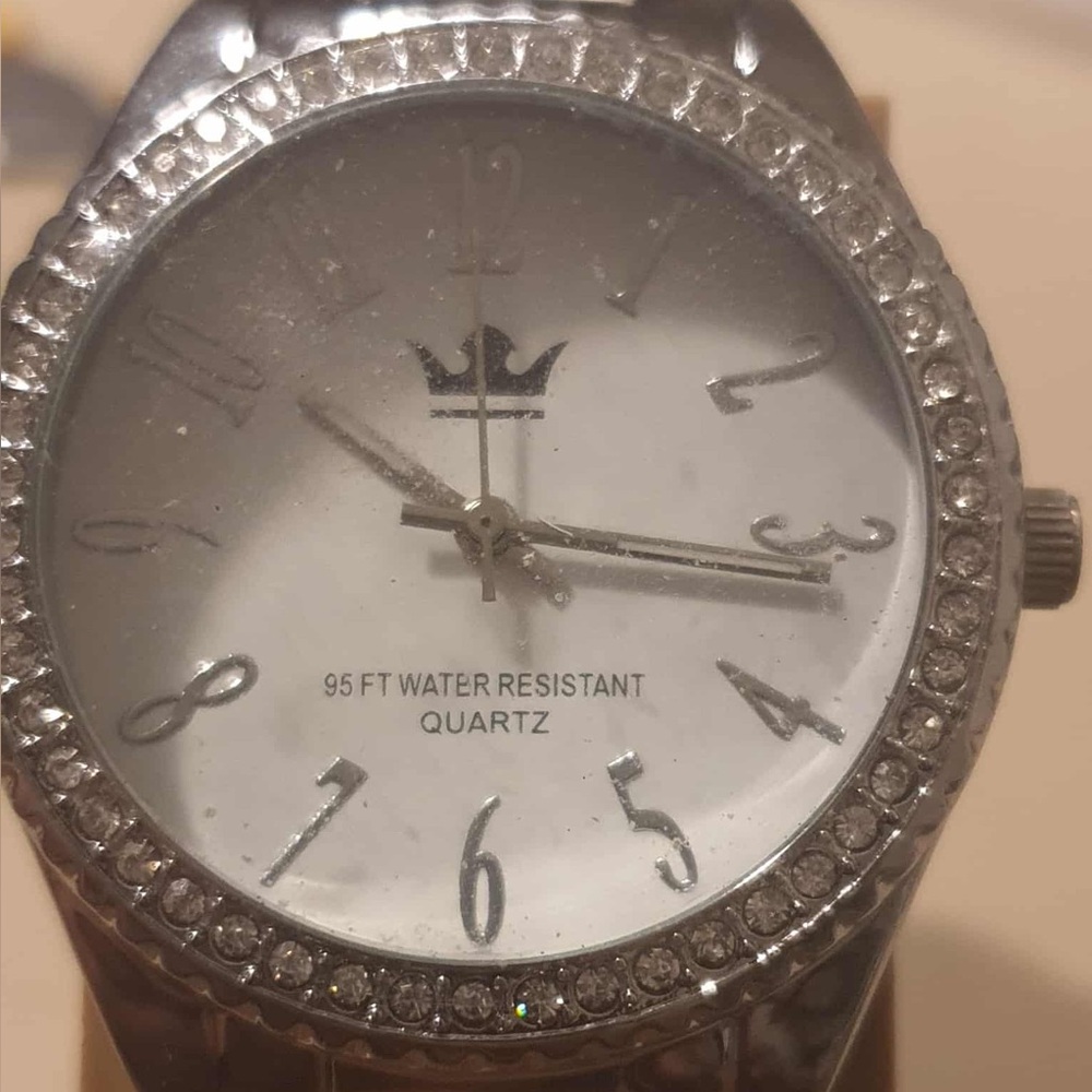 NWT SEMPRE Silver Crystal Bezel Women's Quartz Watch - Water Resistant